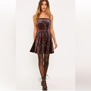 Urban Outfitters Ecote mini velvet fit and flare dress - size large